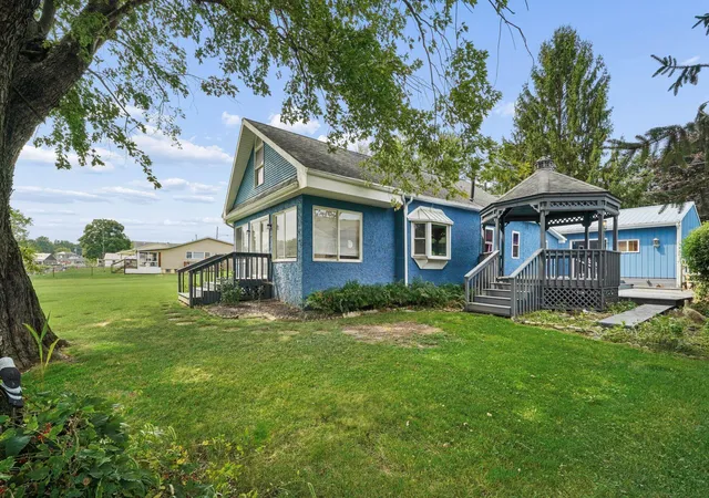 Photo 2 of Single family home for sale at 2709 Terrace St, Millersport, OH 43046 | MLS# 226033485 | Listing updated on 2026-09-03