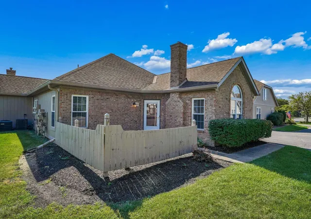 Photo 1 of Condo for sale at 2244 Willowside Ln, Grove City, OH 43123 | MLS# 226033850 | Listing updated on 2026-09-12