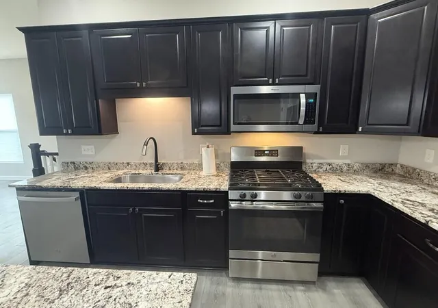 Photo 3 of Sale Pending at 4215 Bluebird Dr, Powell, OH 43065 | MLS# 226033859 | Listing updated on 2026-10-27
