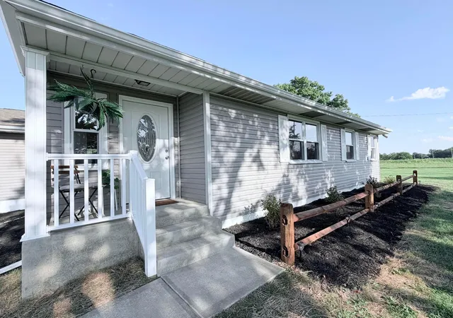 Photo 2 of Single family home for sale at 5101 Lilly Chapel Opossum, London, OH 43140 | MLS# 226033523 | Listing updated on 2026-09-07