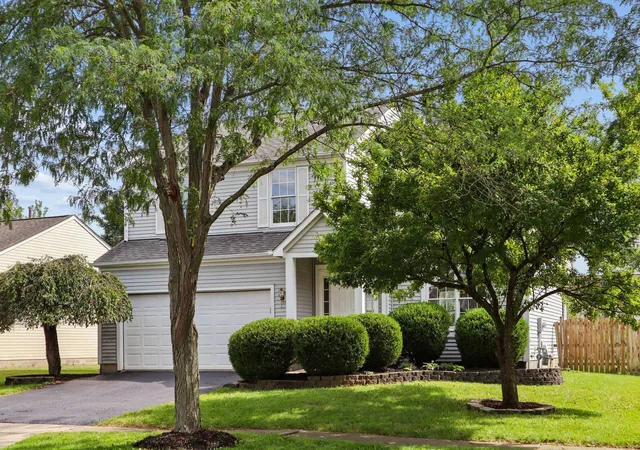 Photo 3 of Single family home for sale at 1553 Sassafras Ln, Marysville, OH 43040 | MLS# 226034241 | Listing updated on 2026-09-28