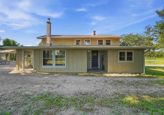 Photo 4 of Single family home for sale at 6635 State Route 37 W, Ostrander, OH 43061 | MLS# 226033628 | Listing updated on 2026-10-07
