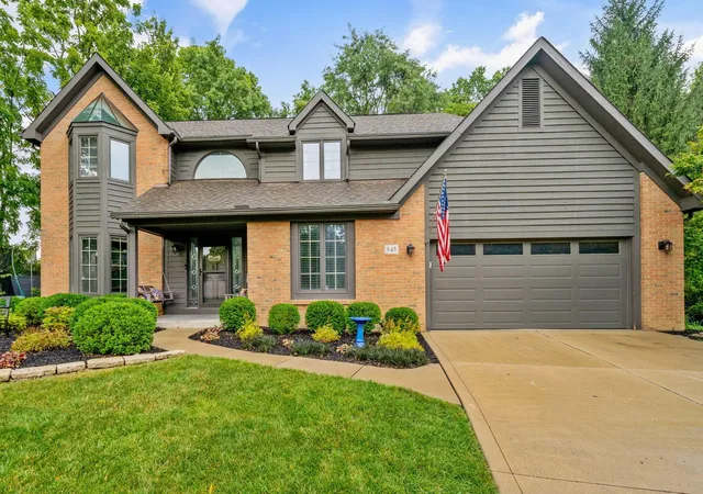Photo 2 of Single family home for sale at 648 Churchill Dr, Columbus, OH 43230 | MLS# 226033662 | Listing updated on 2026-09-08