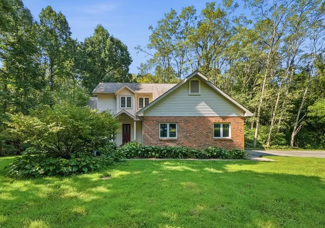 Photo 3 of Single family home for sale at 4113 Oh 73, Wilmington, OH 45177 | MLS# 226033851 | Listing updated on 2026-09-09