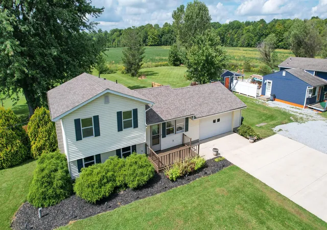 Photo 2 of Sale Pending at 2840 County Rd 26, Marengo, OH 43334 | MLS# 226034545 | Listing updated on 2026-09-28