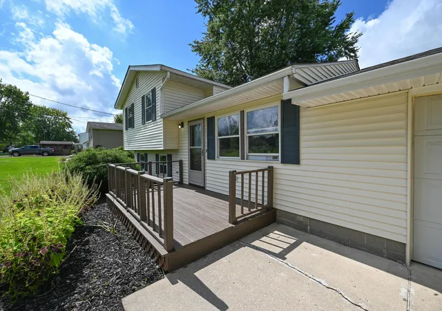 Photo 3 of Sale Pending at 2840 County Rd 26, Marengo, OH 43334 | MLS# 226034545 | Listing updated on 2026-09-28