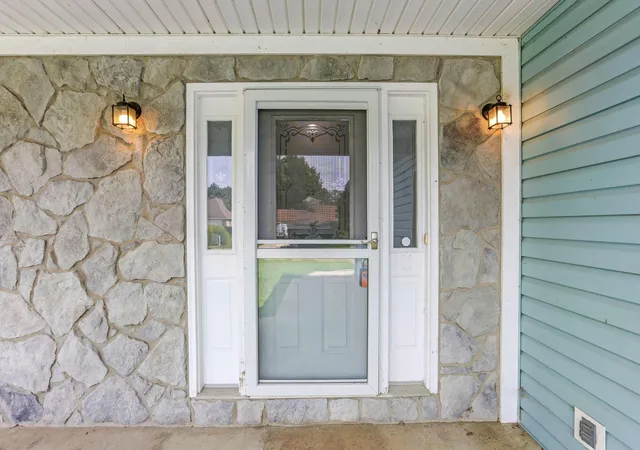 Photo 3 of Single family home for sale at 11736 Broad St, Millersport, OH 43046 | MLS# 226033544 | Listing updated on 2026-10-02