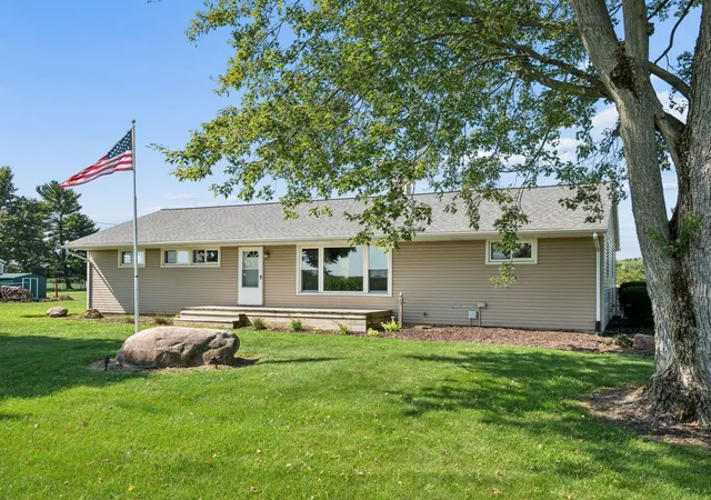 Photo 3 of Single family home for sale at 31039 State Route 37, Richwood, OH 43344 | MLS# 226033586 | Listing updated on 2026-10-05