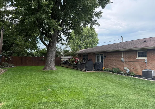 Photo 2 of Single family home for sale at 142 Colorado Dr, Xenia, OH 45385 | MLS# 226033551 | Listing updated on 2026-09-14