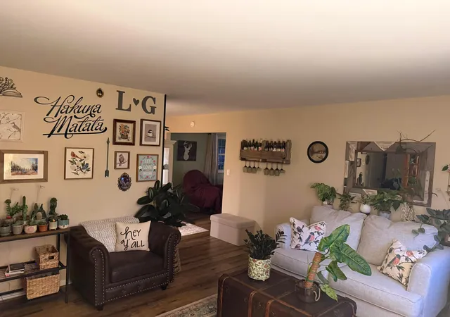 Photo 3 of Single family home for sale at 142 Colorado Dr, Xenia, OH 45385 | MLS# 226033551 | Listing updated on 2026-09-17