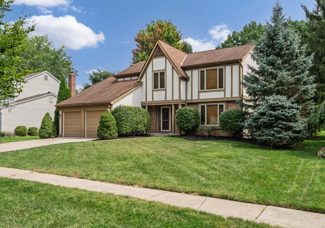 Single family home for sale at 6918 Ernest Way, Dublin, OH 43017 | MLS# 226033571