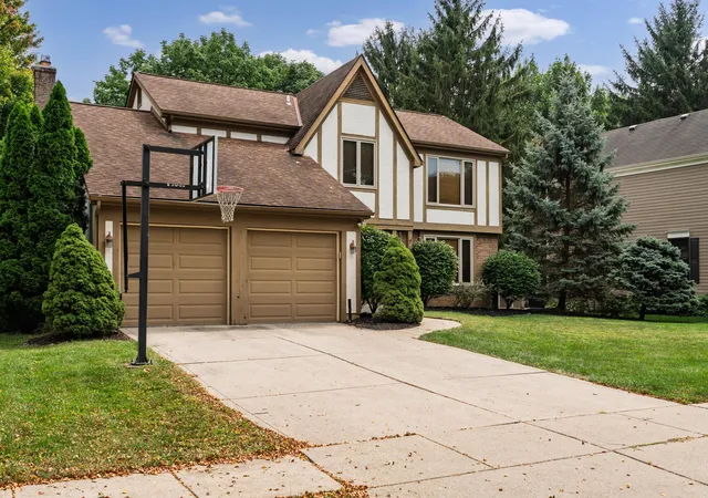 Photo 3 of Single family home for sale at 6918 Ernest Way, Dublin, OH 43017 | MLS# 226033571 | Listing updated on 2026-09-27