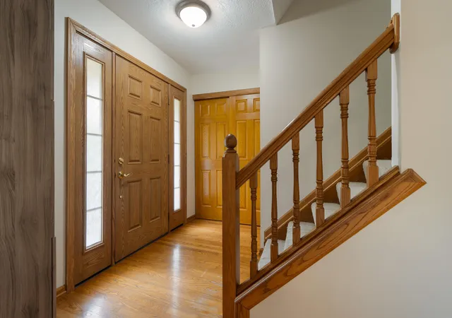 Photo 3 of Single family home for sale at 6918 Ernest Way, Dublin, OH 43017 | MLS# 226033571 | Listing updated on 2026-09-27