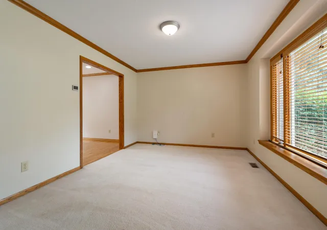 Photo 4 of Single family home for sale at 6918 Ernest Way, Dublin, OH 43017 | MLS# 226033571 | Listing updated on 2026-09-27