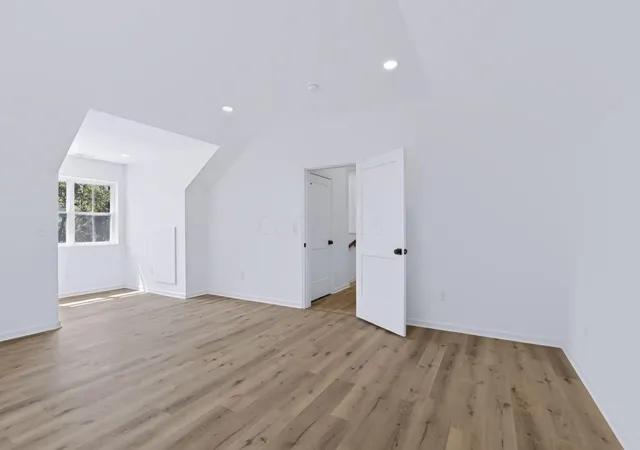 Photo 3 of Single family home for sale at 3800 Genessee Ave, Columbus, OH 43219 | MLS# 226033752 | Listing updated on 2026-09-15
