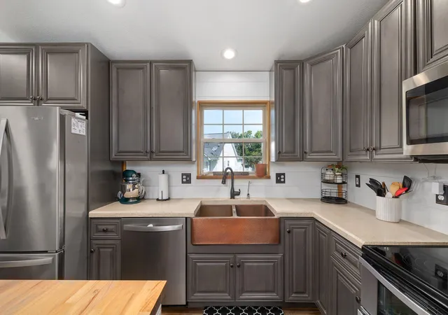 Photo 4 of Sale Pending at 203 Fallen Timbers Ct, Canal Winchester, OH 43110 | MLS# 226033599 | Listing updated on 2026-09-06