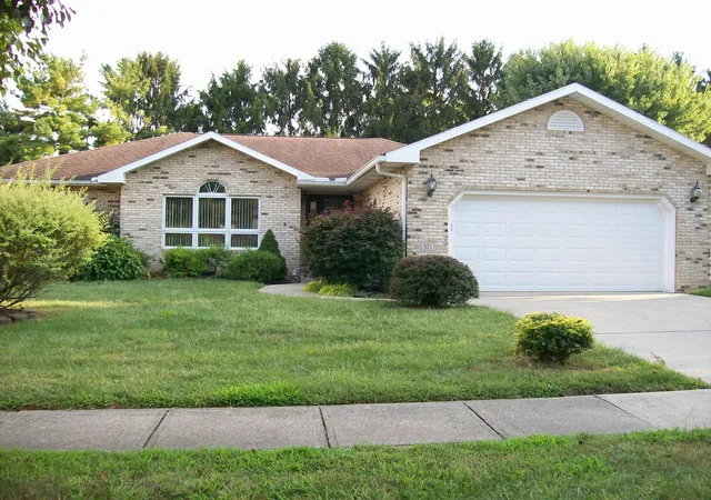 Photo 1 of Sale Pending at 371 Lawnwood Dr, Circleville, OH 43113 | MLS# 226033596 | Listing updated on 2026-09-18