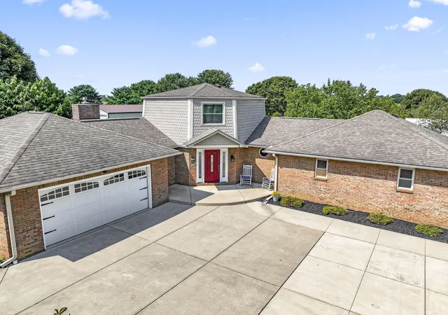 Photo 3 of Single family home for sale at 3738 Saint Paul Rd, Ashville, OH 43103 | MLS# 226033673 | Listing updated on 2026-09-22