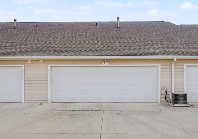 Photo 3 of Condo for sale at 72 Fairway Dr, Mount Vernon, OH 43050 | MLS# 226033646 | Listing updated on 2026-09-12