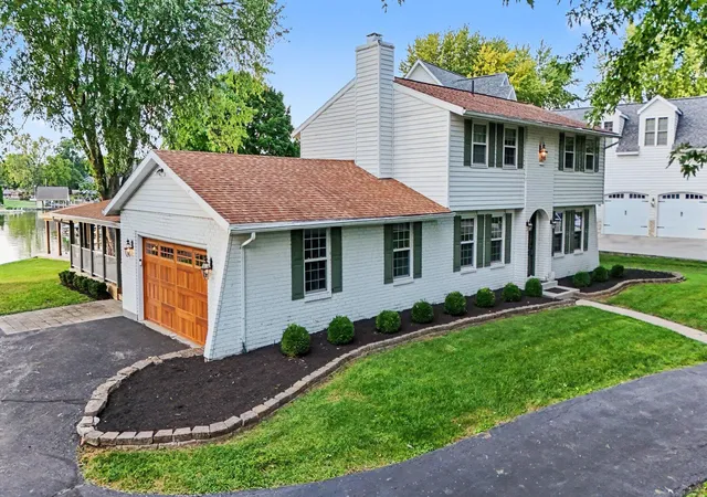 Photo 2 of Single family home for sale at 1990 Palouse Dr, London, OH 43140 | MLS# 226033693 | Listing updated on 2026-09-22