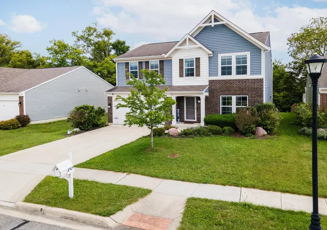 Photo 2 of Single family home for sale at 3742 Winding Path Dr, Canal Winchester, OH 43110 | MLS# 226033687 | Listing updated on 2026-09-20