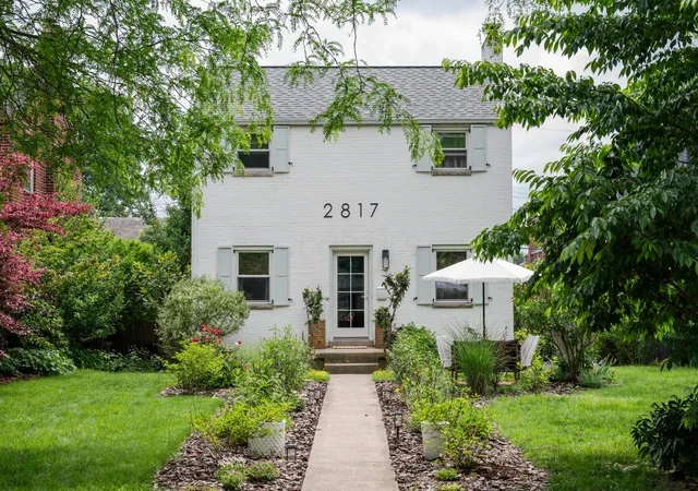 Photo 1 of Single family home for sale at 2817 Bryden Rd, Columbus, OH 43209 | MLS# 226033767 | Listing updated on 2026-09-14