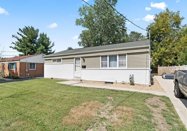 Photo 3 of Single family home for sale at 26 Cherrington Rd, Westerville, OH 43081 | MLS# 226033795 | Listing updated on 2026-09-15