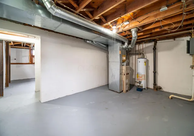 Listing Photo 2 - Condo for sale in building located at 2906-2912 Ruhl Ave, Columbus, OH 43209 - Unit #