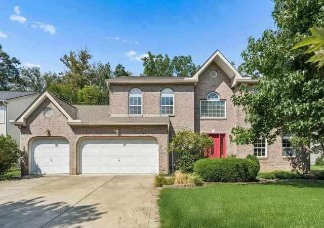 Single family home for sale at 8052 Fenway Cir, Reynoldsburg, OH 43068 | MLS# 226033703