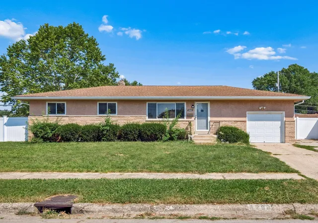 Photo 2 of Single family home for sale at 4200 Colby Ave, Columbus, OH 43227 | MLS# 226033700 | Listing updated on 2026-09-22