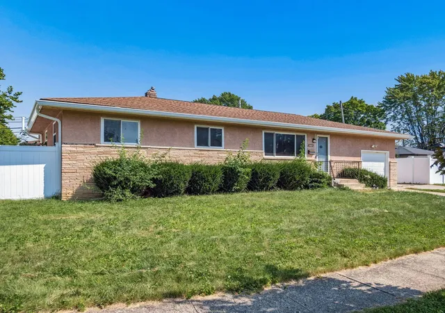Photo 4 of Single family home for sale at 4200 Colby Ave, Columbus, OH 43227 | MLS# 226033700 | Listing updated on 2026-09-22