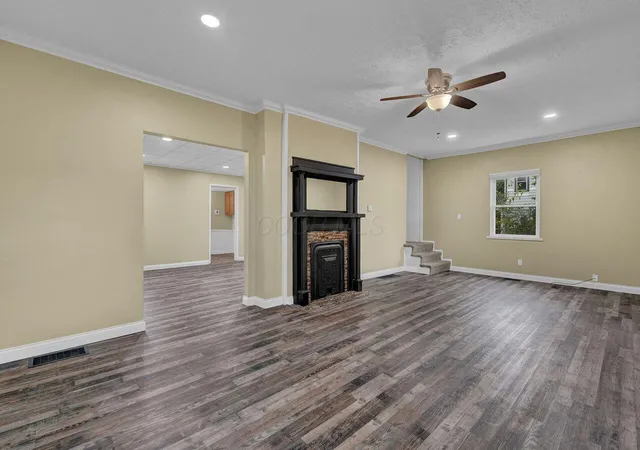 Photo 1 of Single family home for sale at 61 Rosebud Ave, Newark, OH 43055 | MLS# 226033888 | Listing updated on 2026-09-28