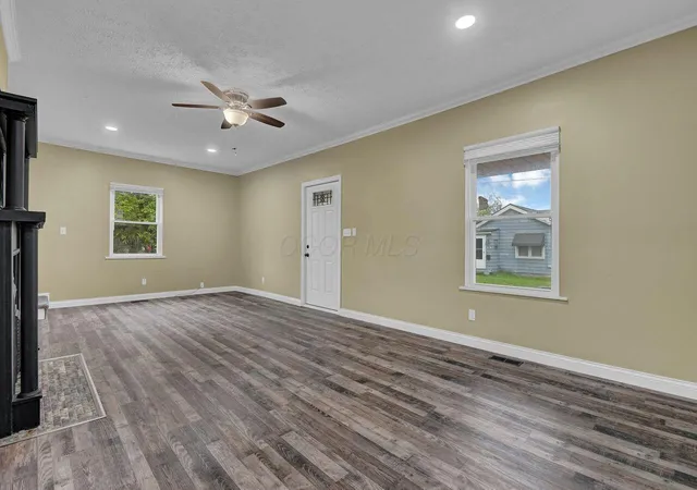 Photo 2 of Single family home for sale at 61 Rosebud Ave, Newark, OH 43055 | MLS# 226033888 | Listing updated on 2026-09-28