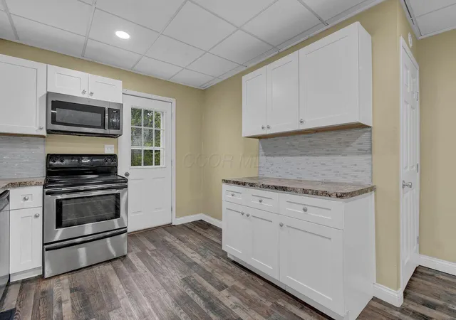 Photo 4 of Single family home for sale at 61 Rosebud Ave, Newark, OH 43055 | MLS# 226033888 | Listing updated on 2026-09-28