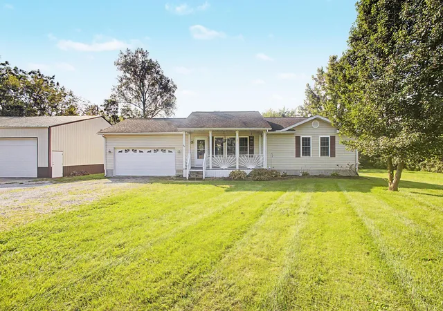 Photo 2 of Sale Pending at 190 W Williams St, Cardington, OH 43315 | MLS# 226033758 | Listing updated on 2026-09-14