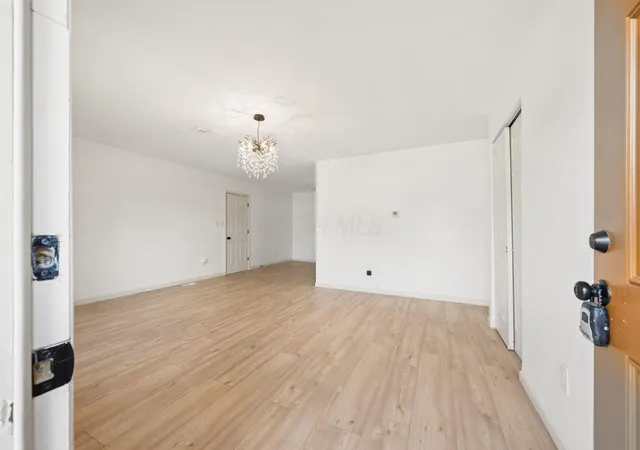 Photo 4 of Single family home for sale at 4751 Arnold Ave, Columbus, OH 43228 | MLS# 226033713 | Listing updated on 2026-09-11