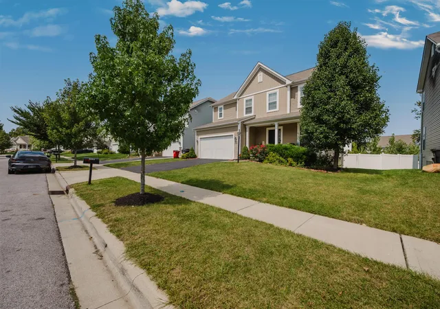 Photo 3 of Sale Pending at 3084 Howler Ln, Columbus, OH 43231 | MLS# 226035705 | Listing updated on 2026-10-07