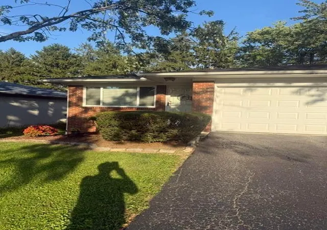 Photo 3 of Multi family home for sale at 5028 5030 Heathmoor Dr, Columbus, OH 43220 | MLS# 226034051 | Listing updated on 2026-10-07