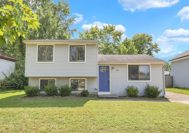 Photo 1 of Single family home for sale at 4069 Yellowstone Dr, Groveport, OH 43125 | MLS# 226033730 | Listing updated on 2026-09-05