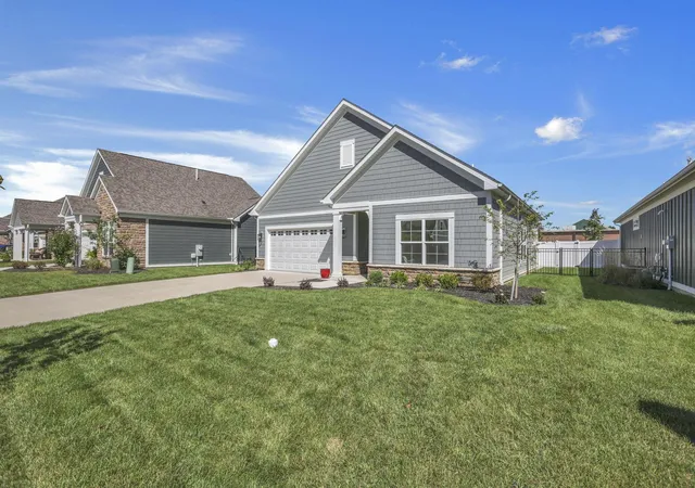 Photo 3 of Single family home for sale at 1528 Bethel Woods Blvd, Marysville, OH 43040 | MLS# 226033799 | Listing updated on 2026-09-23
