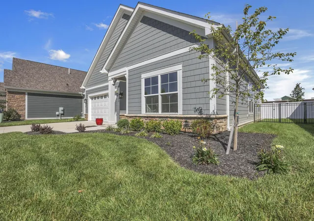 Photo 4 of Single family home for sale at 1528 Bethel Woods Blvd, Marysville, OH 43040 | MLS# 226033799 | Listing updated on 2026-09-23