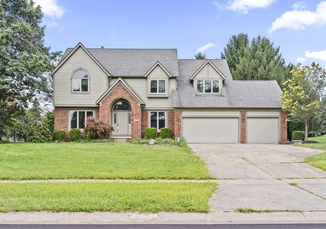 Photo 1 of Single family home for sale at 12671 Oakmere Dr, Pickerington, OH 43147 | MLS# 226033754 | Listing updated on 2026-09-04