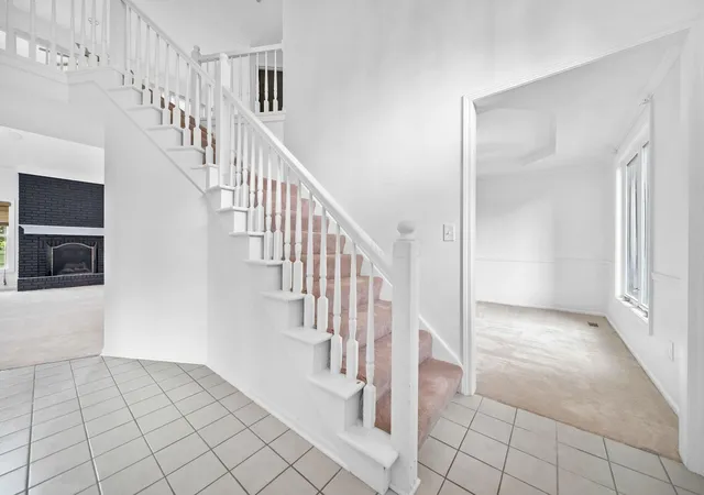 Photo 4 of Single family home for sale at 12671 Oakmere Dr, Pickerington, OH 43147 | MLS# 226033754 | Listing updated on 2026-09-04