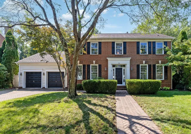 Single family home for sale at 7381 S Hampsted Sq, New Albany, OH 43054 | MLS# 226034287