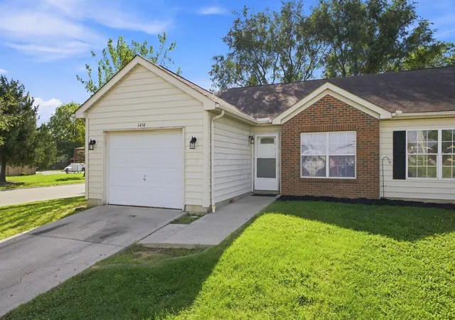 Photo 2 of Single family home for sale at 1456 October Ridge Ct, Columbus, OH 43223 | MLS# 226033822 | Listing updated on 2026-09-09