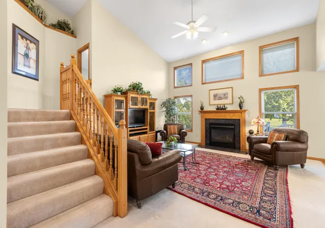 Photo 4 of Single family home for sale at 2059 Alum Village Dr, Lewis Center, OH 43035 | MLS# 226035075 | Listing updated on 2026-09-27