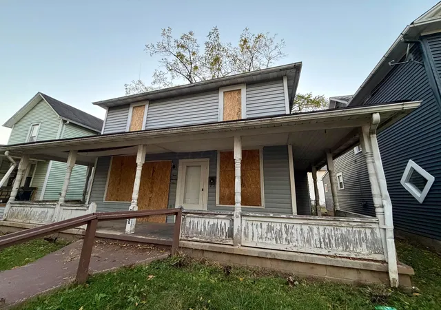 Photo 3 of Single family home for sale at 429 Harrison Ave, Lancaster, OH 43130 | MLS# 226033772 | Listing updated on 2026-09-04