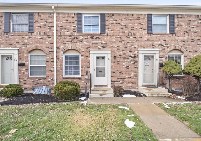 Photo 2 of Condo for sale at 87 Tarryton Ct W #18D, Columbus, OH 43228 | MLS# 226033775 | Listing updated on 2026-09-04