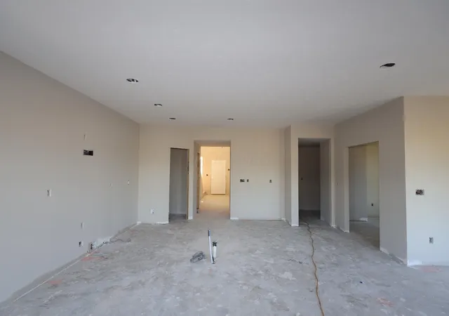 Photo 3 of Single family home for sale at 5876 Creekview Dr, Powell, OH 43065 | MLS# 226033809 | Listing updated on 2026-09-15