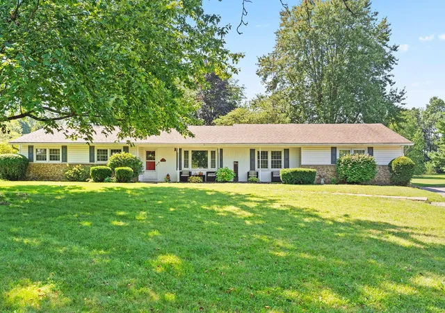Photo 1 of Single family home for sale at 169 Needles Dr Sw, Pataskala, OH 43062 | MLS# 226033898 | Listing updated on 2026-09-17